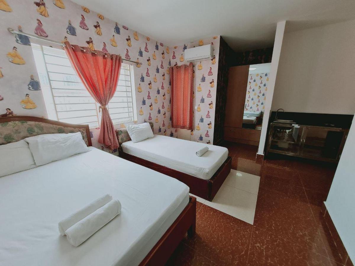 Soben Sensok Guesthouse Phnom-Penh Buitenkant foto